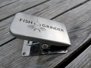 Зажим для чистки рыбы Fish Grinder